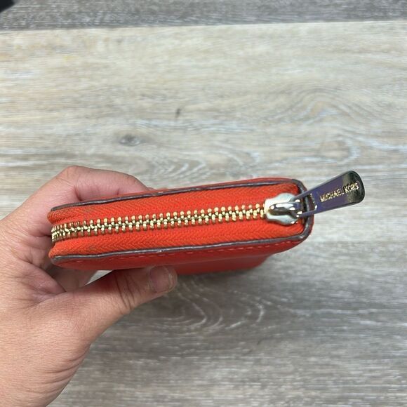 Michael Kors redish orange full zip wallet - Picture 5 of 10